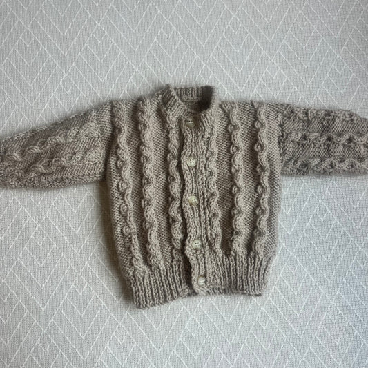 Beige chunky cardi - 6-12m